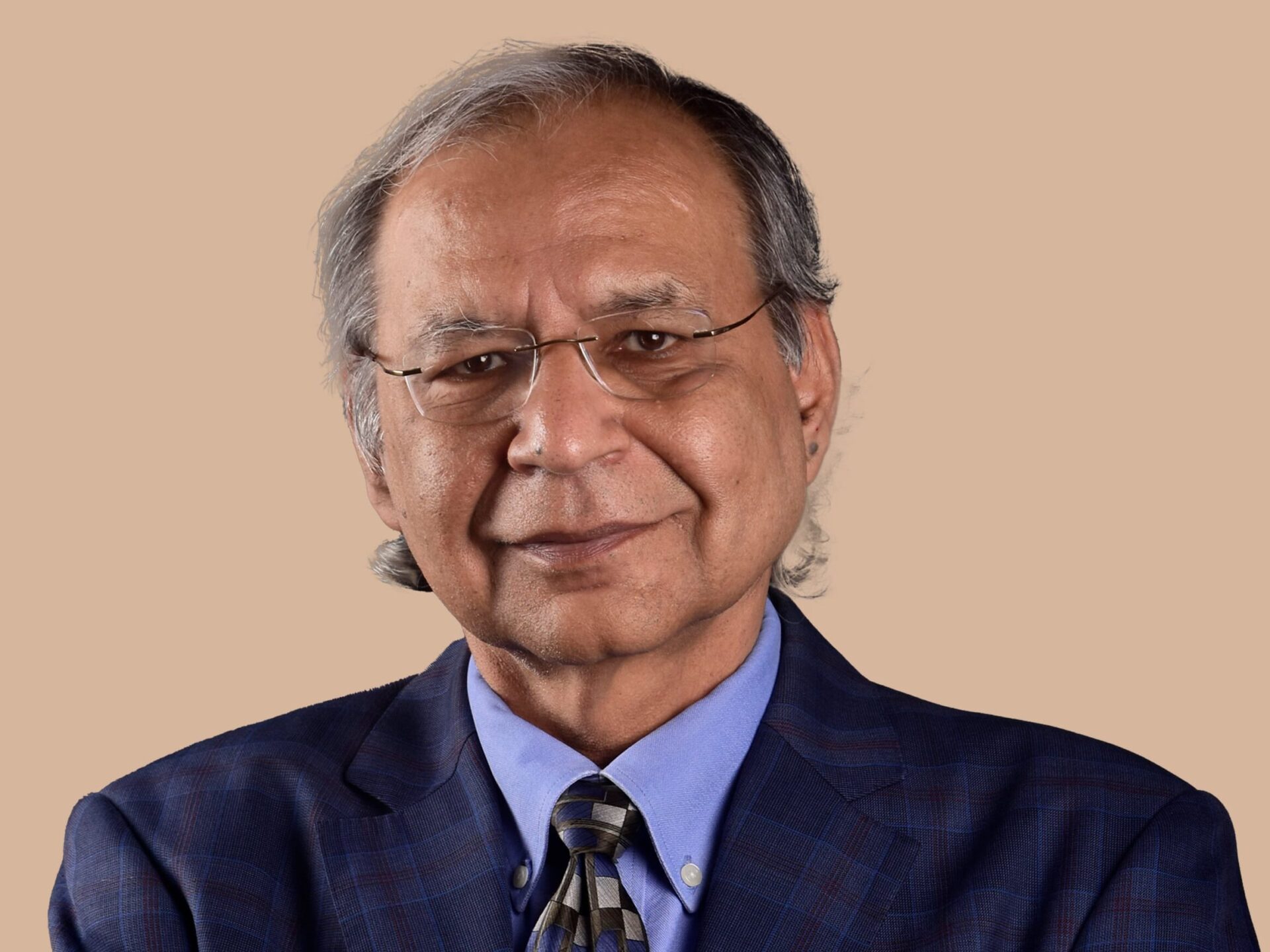 Shantanu-Khosla-min-aspect-ratio-4-3